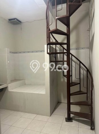 Disewakan Segera Rumah Kondisi Baik di Area Wiyung, Surabaya Disewakan Segera Rumah Kondisi Baik di Area Wiyung, Surabaya
