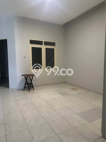 Disewakan Segera Rumah Kondisi Baik di Area Wiyung, Surabaya Disewakan Segera Rumah Kondisi Baik di Area Wiyung, Surabaya