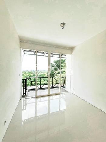 Dijual Cepat Rumah Favorit Siap Huni LB 140m2 di Lakarsantri, Surabaya Dijual Cepat Rumah Favorit Siap Huni LB 140m2 di Lakarsantri, Surabaya