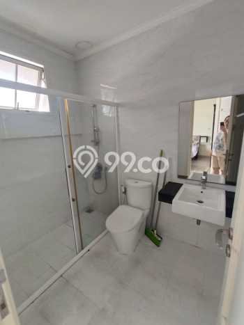 Rumah Luas Asri 3 KT Siap Huni di Green Lake City Jakarta Barat Rumah Luas Asri 3 KT Siap Huni di Green Lake City Jakarta Barat