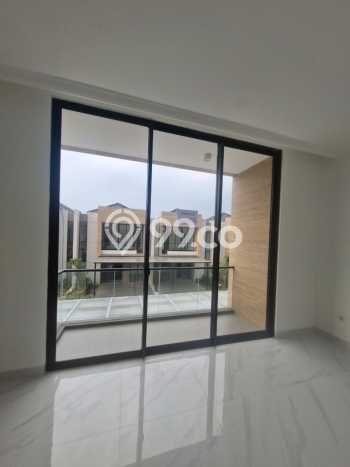 Jual Rumah Luas Elegan Dengan View Eksklusif di Pantai Indah Kapuk 2, Jakarta Utara Jual Rumah Luas Elegan Dengan View Eksklusif di Pantai Indah Kapuk 2, Jakarta Utara