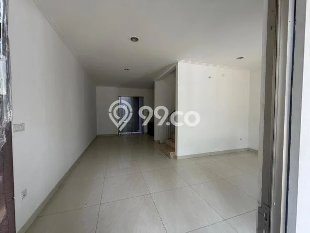 Disewakan! Rumah 3 Kamar Tidur &
3 Kamar Mandi di Pantai Indah Kapuk, Jakarta Utara Disewakan! Rumah 3 Kamar Tidur &
3 Kamar Mandi di Pantai Indah Kapuk, Jakarta Utara