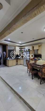 Rumah Elit Modern Tanpa Renovasi di Pantai Indah Kapuk Jakarta Utara Rumah Elit Modern Tanpa Renovasi di Pantai Indah Kapuk Jakarta Utara