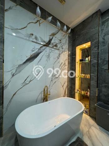 Rumah Luxury Modern Siap Huni di Alam Sutera Tangerang Rumah Luxury Modern Siap Huni di Alam Sutera Tangerang