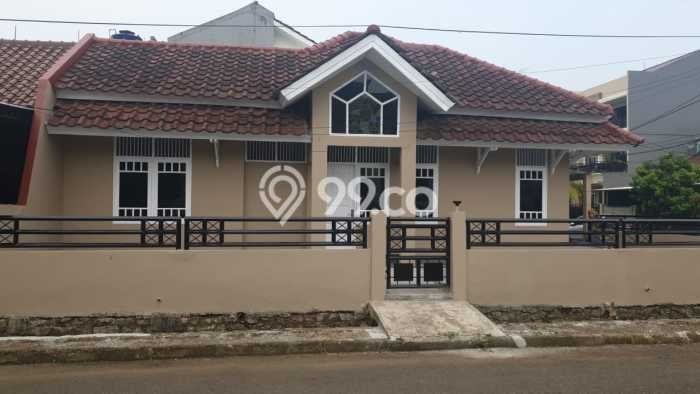 Jual Rumah Eksklusif 3 KT di Villa Melati Mas, Tangerang Selatan Jual Rumah Eksklusif 3 KT di Villa Melati Mas, Tangerang Selatan