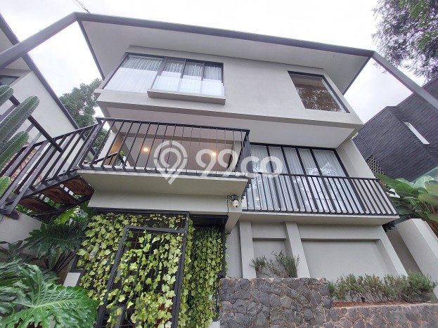 Dijual Hunian Mewah dengan Fasilitas Sekitar Lengkap di Cimenyan, Bandung Dijual Hunian Mewah dengan Fasilitas Sekitar Lengkap di Cimenyan, Bandung