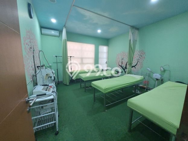 Ruko Dijual di Antapani Bandung dengan LB 212m2 Ruko Dijual di Antapani Bandung dengan LB 212m2