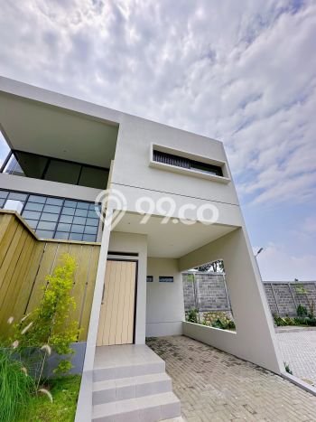 Rumah Modern 2 KT LT 100m2 di Cihanjuang Rumah Modern 2 KT LT 100m2 di Cihanjuang