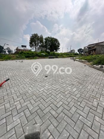 Rumah Modern 2 KT LT 100m2 di Cihanjuang Rumah Modern 2 KT LT 100m2 di Cihanjuang