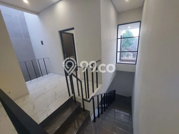 Jual Rumah Luas Elegan Dengan View Eksklusif di Turangga, Bandung Jual Rumah Luas Elegan Dengan View Eksklusif di Turangga, Bandung