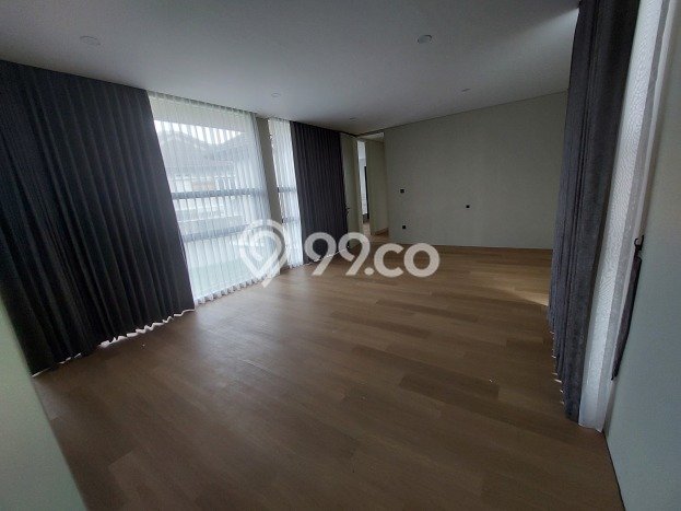 Hunian Elit LB 350m2 Siap Huni Desain Elegan di Setiabudi, Bandung Hunian Elit LB 350m2 Siap Huni Desain Elegan di Setiabudi, Bandung