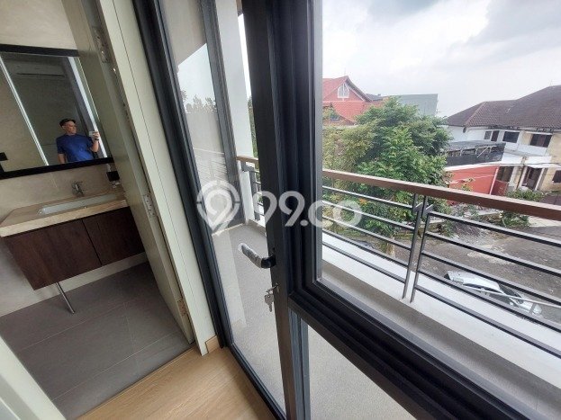 Hunian Elit LB 350m2 Siap Huni Desain Elegan di Setiabudi, Bandung Hunian Elit LB 350m2 Siap Huni Desain Elegan di Setiabudi, Bandung