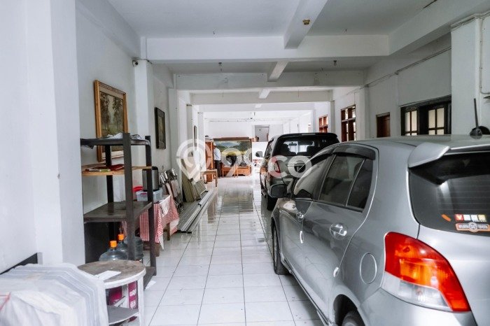 For Sale! Premium House LT 1010m2 Desain Modern di Dago For Sale! Premium House LT 1010m2 Desain Modern di Dago