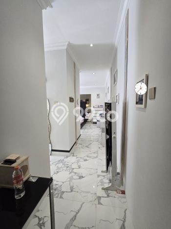 Rumah Mewah LB 430m2 Siap Huni Desain Elegan di Setiabudi, Bandung Rumah Mewah LB 430m2 Siap Huni Desain Elegan di Setiabudi, Bandung