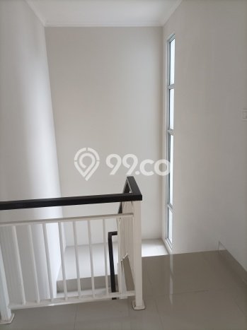 SIAP HUNI! Rumah Asri di Gading Serpong, Luas 105m² Bangunan 107m² SIAP HUNI! Rumah Asri di Gading Serpong, Luas 105m² Bangunan 107m²