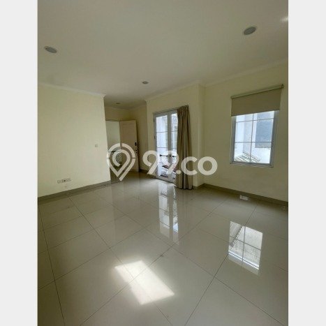 Rumah Elit LB 170m2 Siap Huni Desain Elegan di Gading Serpong, Tangerang Rumah Elit LB 170m2 Siap Huni Desain Elegan di Gading Serpong, Tangerang