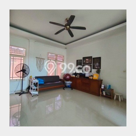 Jual Rumah Favorit Siap Huni LB 168m2 di Karawaci, Tangerang Jual Rumah Favorit Siap Huni LB 168m2 di Karawaci, Tangerang