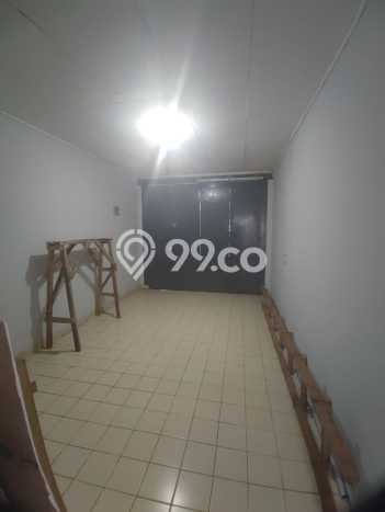 Rumah Terawat di Alam Sutera, Tangerang, Luas 200m² LB 150m² DIJUAL CEPAT! Rumah Terawat di Alam Sutera, Tangerang, Luas 200m² LB 150m² DIJUAL CEPAT!