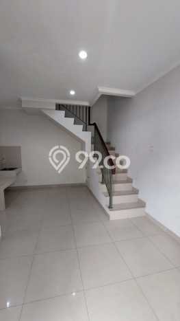 Jual Segera Rumah 2 KT 2 KM di Kawasan Bisnis Gading Serpong, Tangerang Jual Segera Rumah 2 KT 2 KM di Kawasan Bisnis Gading Serpong, Tangerang