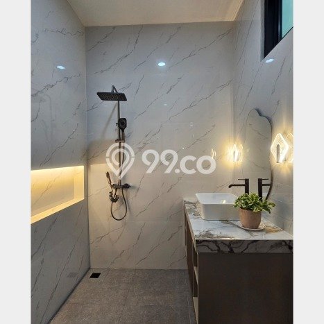 Rumah Elit LB 350m2 Siap Pakai Desain Elegan di Alam Sutera, Tangerang Rumah Elit LB 350m2 Siap Pakai Desain Elegan di Alam Sutera, Tangerang