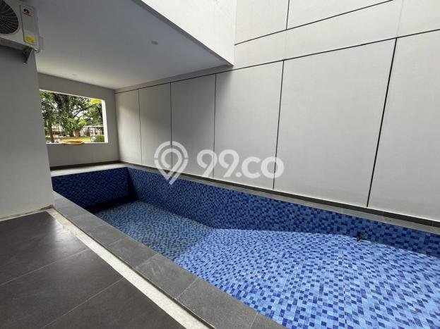 KESEMPATAN EMAS! Rumah di Alam Sutera, Tangerang, Luas 392m² LB 720m² KESEMPATAN EMAS! Rumah di Alam Sutera, Tangerang, Luas 392m² LB 720m²