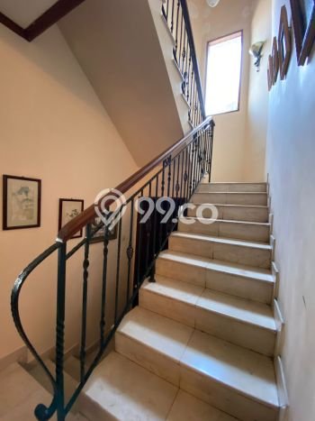 Dijual Rumah Mewah Elegan Dengan View Cantik di Pondok Kelapa, Jakarta Timur Dijual Rumah Mewah Elegan Dengan View Cantik di Pondok Kelapa, Jakarta Timur