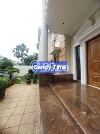 Rumah Elit LB 700m2 Siap Huni Desain Elegan di Pantai Indah Kapuk, Jakarta Utara Rumah Elit LB 700m2 Siap Huni Desain Elegan di Pantai Indah Kapuk, Jakarta Utara