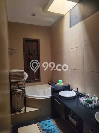 Rumah Elit Modern Tanpa Renovasi di Pantai Indah Kapuk Jakarta Utara Rumah Elit Modern Tanpa Renovasi di Pantai Indah Kapuk Jakarta Utara