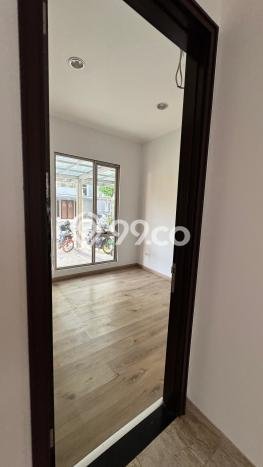 For Sale! Luxury House LT 160m2 Desain Modern di Pantai Indah Kapuk For Sale! Luxury House LT 160m2 Desain Modern di Pantai Indah Kapuk