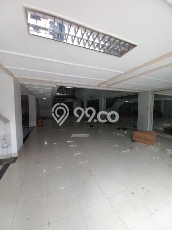 Unit Kantor Strategis di Jatinegara, Jakarta Timur Potensi Bisnis Besar Unit Kantor Strategis di Jatinegara, Jakarta Timur Potensi Bisnis Besar