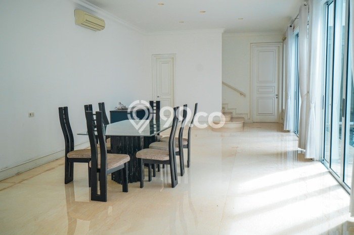 Rumah Luxury Modern Siap Huni di Pulomas Jakarta Timur Rumah Luxury Modern Siap Huni di Pulomas Jakarta Timur