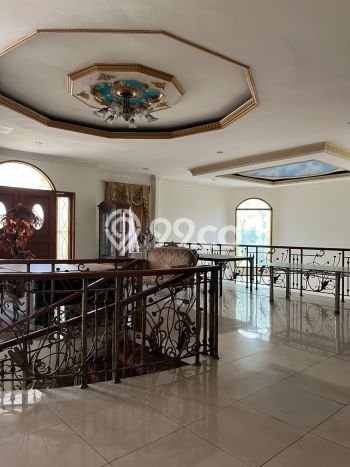 Rumah Elit Modern Tanpa Renovasi di Pluit Jakarta Utara Rumah Elit Modern Tanpa Renovasi di Pluit Jakarta Utara