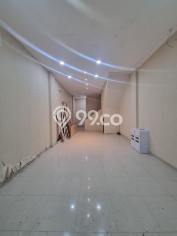 Ruko Dijual di Prime Area Jakarta Utara Luas 270m2 Ruko Dijual di Prime Area Jakarta Utara Luas 270m2