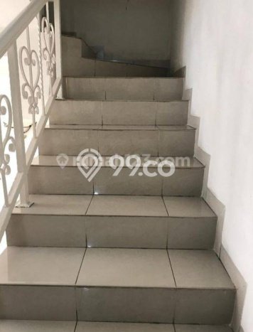 Jual Cepat Hunian Mewah Klasik di Jakarta Utara Jual Cepat Hunian Mewah Klasik di Jakarta Utara