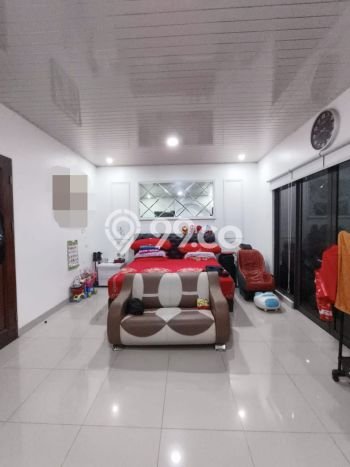 Ready to Use! Premium House LT 200m2 Desain Elegan di Bandengan Ready to Use! Premium House LT 200m2 Desain Elegan di Bandengan