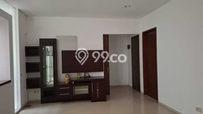 For Sale! Premium House LT 200m2 Desain Elegan di Pluit For Sale! Premium House LT 200m2 Desain Elegan di Pluit