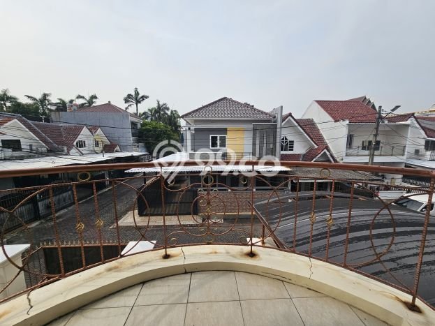 Jual Rumah Mewah Megah Dengan View Eksklusif di Citra Garden, Jakarta Barat Jual Rumah Mewah Megah Dengan View Eksklusif di Citra Garden, Jakarta Barat