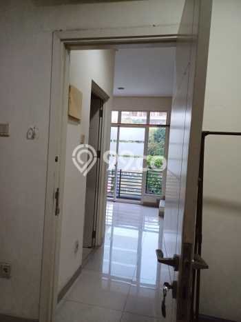 Rumah Modern 3 KT di Pantai Indah Kapuk Jakarta Utara Semi Furnished Rumah Modern 3 KT di Pantai Indah Kapuk Jakarta Utara Semi Furnished