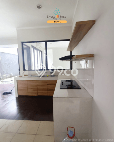 Rumah Elit LB 161m2 Siap Huni Desain Elegan di Bintaro, Tangerang Selatan Rumah Elit LB 161m2 Siap Huni Desain Elegan di Bintaro, Tangerang Selatan