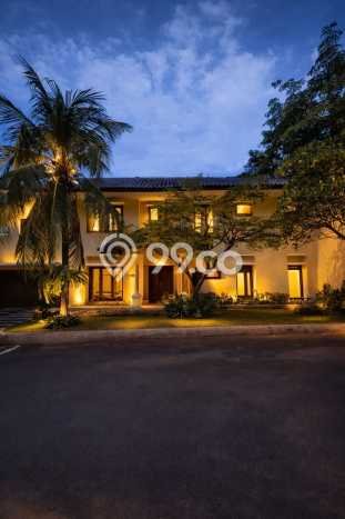 Rumah Sewa Jakarta Selatan LT 1200m2 LB 550m2 Kawasan Kemang Rumah Sewa Jakarta Selatan LT 1200m2 LB 550m2 Kawasan Kemang