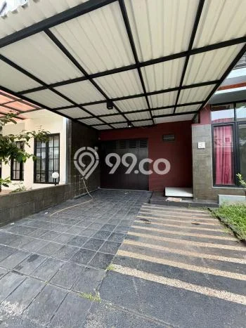 Rumah Disewakan Jakarta Selatan LT 220m2 LB 228m2 Area Kemang Rumah Disewakan Jakarta Selatan LT 220m2 LB 228m2 Area Kemang