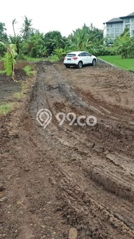 Tanah Dijual Lokasi Strategis di Gianyar dengan Luas 2200m2 Tanah Dijual Lokasi Strategis di Gianyar dengan Luas 2200m2