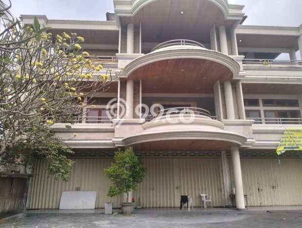 Paling Diincar! Ruko Dijual di Ubung Harga Kompetitif Paling Diincar! Ruko Dijual di Ubung Harga Kompetitif