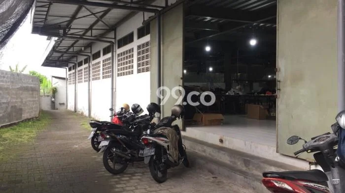 SEWA TERBAIK! Gudang Kawasan , Luas 320m2m², Area Berkembang, Siap Untuk Digunakan SEWA TERBAIK! Gudang Kawasan , Luas 320m2m², Area Berkembang, Siap Untuk Digunakan