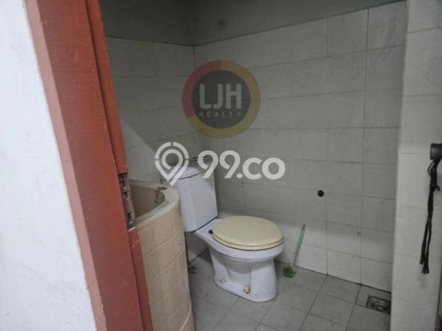 AREA KOMERSIAL! Ruko di Kuta, Luas 288m2m², Jalan Raya AREA KOMERSIAL! Ruko di Kuta, Luas 288m2m², Jalan Raya