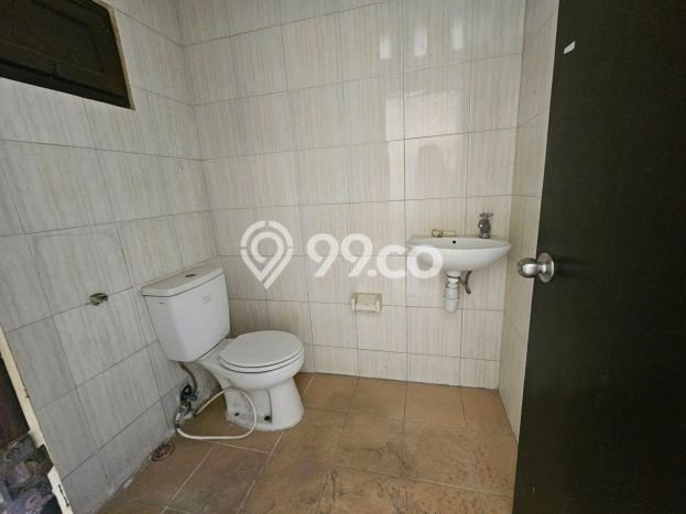 Lokasi Strategis! Dijual Ruko Bisnis di Kuta, Badung Kondisi Baik Lokasi Strategis! Dijual Ruko Bisnis di Kuta, Badung Kondisi Baik