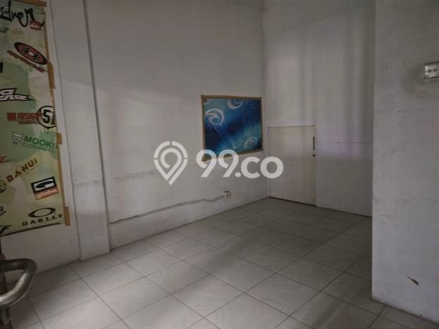 Ruko di Kuta, Luas 576m2m², Kawasan Bisnis, Ramai Ruko di Kuta, Luas 576m2m², Kawasan Bisnis, Ramai