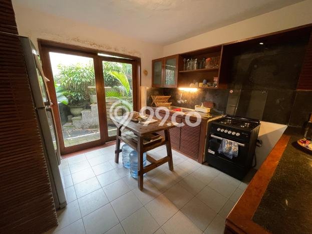 HOT DEAL! Vila di , Area 896m2m², Area Prima HOT DEAL! Vila di , Area 896m2m², Area Prima