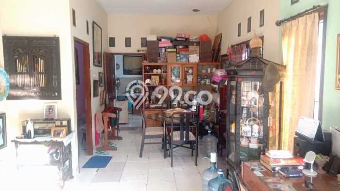 Rumah Strategis Minimalis Lb 84m2 di Ciputat Timur, Tangerang Selatan Rumah Strategis Minimalis Lb 84m2 di Ciputat Timur, Tangerang Selatan