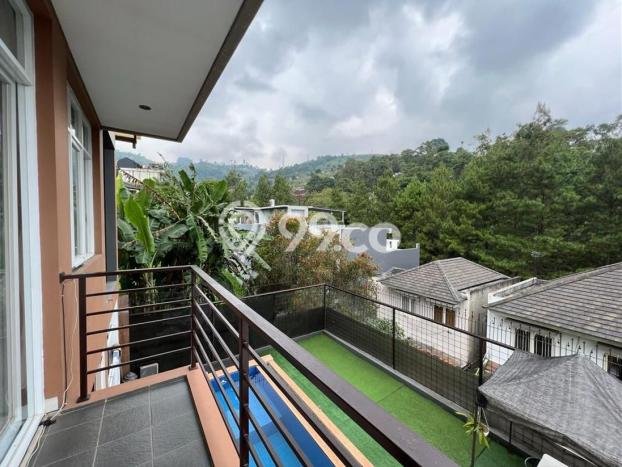 For Sale! Premium House LT 220m2 Desain Modern di Dago Pakar For Sale! Premium House LT 220m2 Desain Modern di Dago Pakar